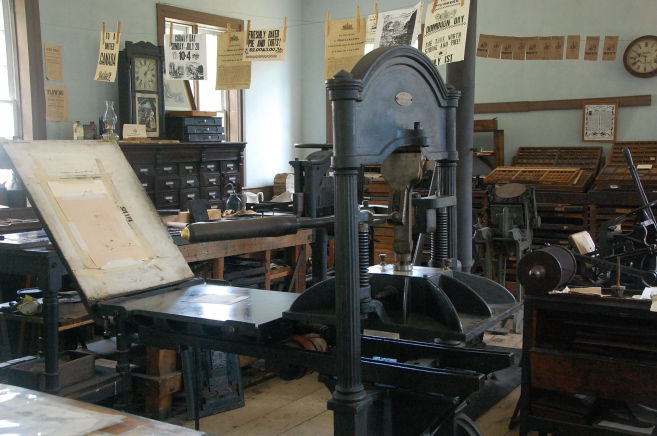 Kin A Novel by Alan Graebner